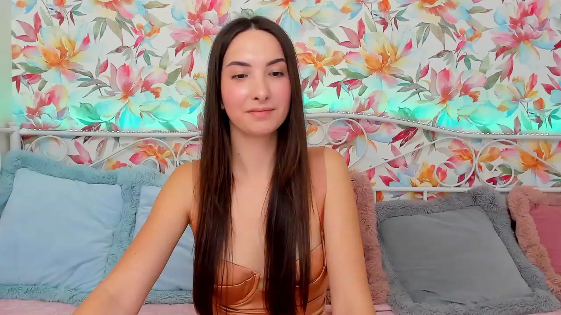 Gallery image thumbnail from KeliRose's myfreecams stream on, 12/04/2023, 14:45 image 20 of 20