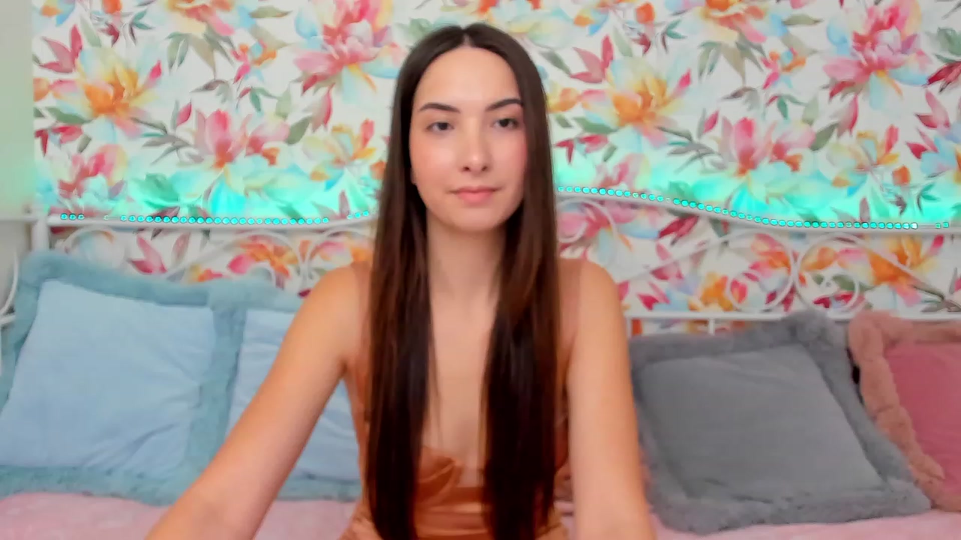 Gallery image thumbnail from KeliRose's myfreecams stream on, 12/04/2023, 14:45 image 4 of 20