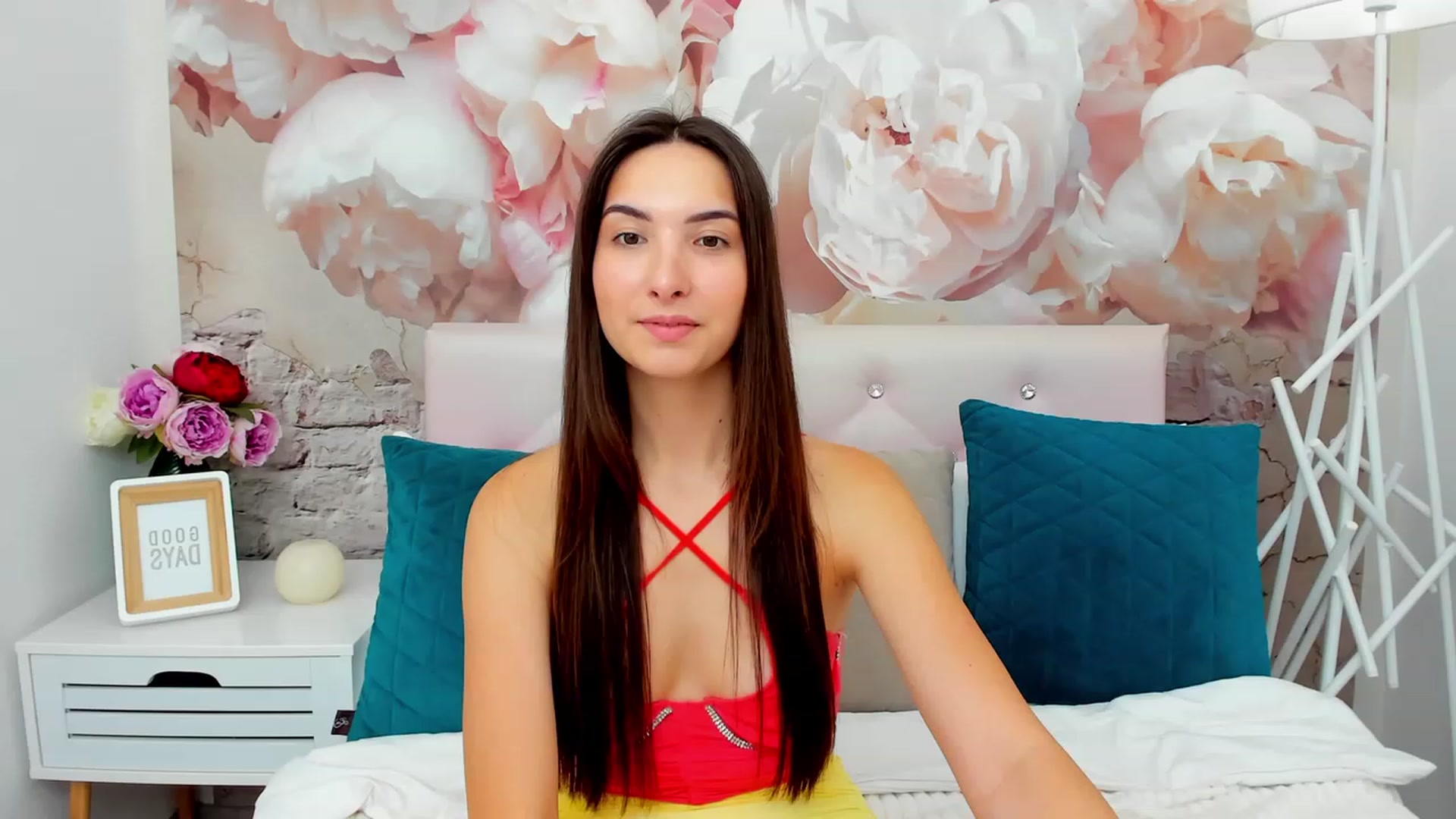 Gallery image thumbnail from KeliRose's myfreecams stream on, 12/05/2023, 11:42 image 19 of 20