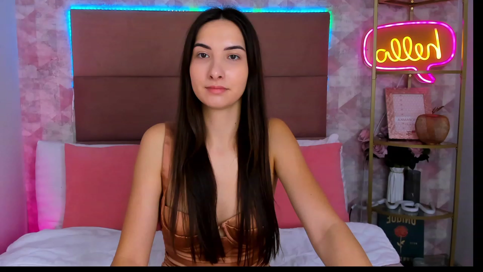 Gallery image thumbnail from KeliRose's myfreecams stream on, 12/12/2023, 12:26 image 1 of 20
