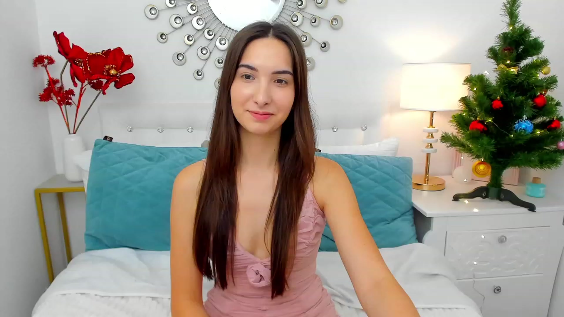 Gallery image thumbnail from KeliRose's myfreecams stream on, 12/15/2023, 16:04 image 14 of 20