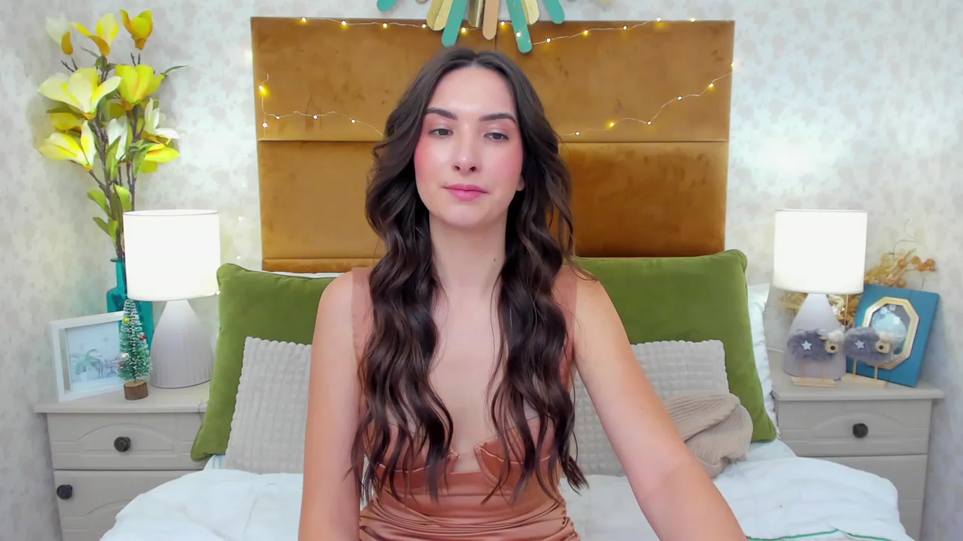 Gallery image thumbnail from KeliRose's myfreecams stream on, 12/17/2023, 17:14 image 3 of 20