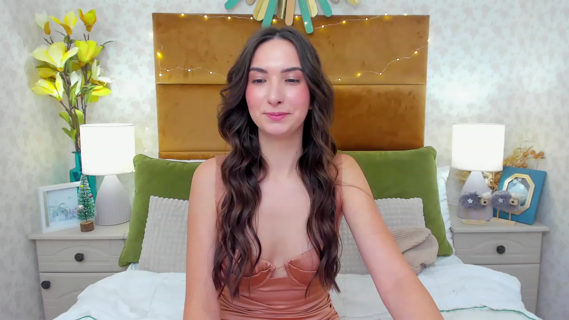 Gallery image thumbnail from KeliRose's myfreecams stream on, 12/17/2023, 17:14 image 1 of 20