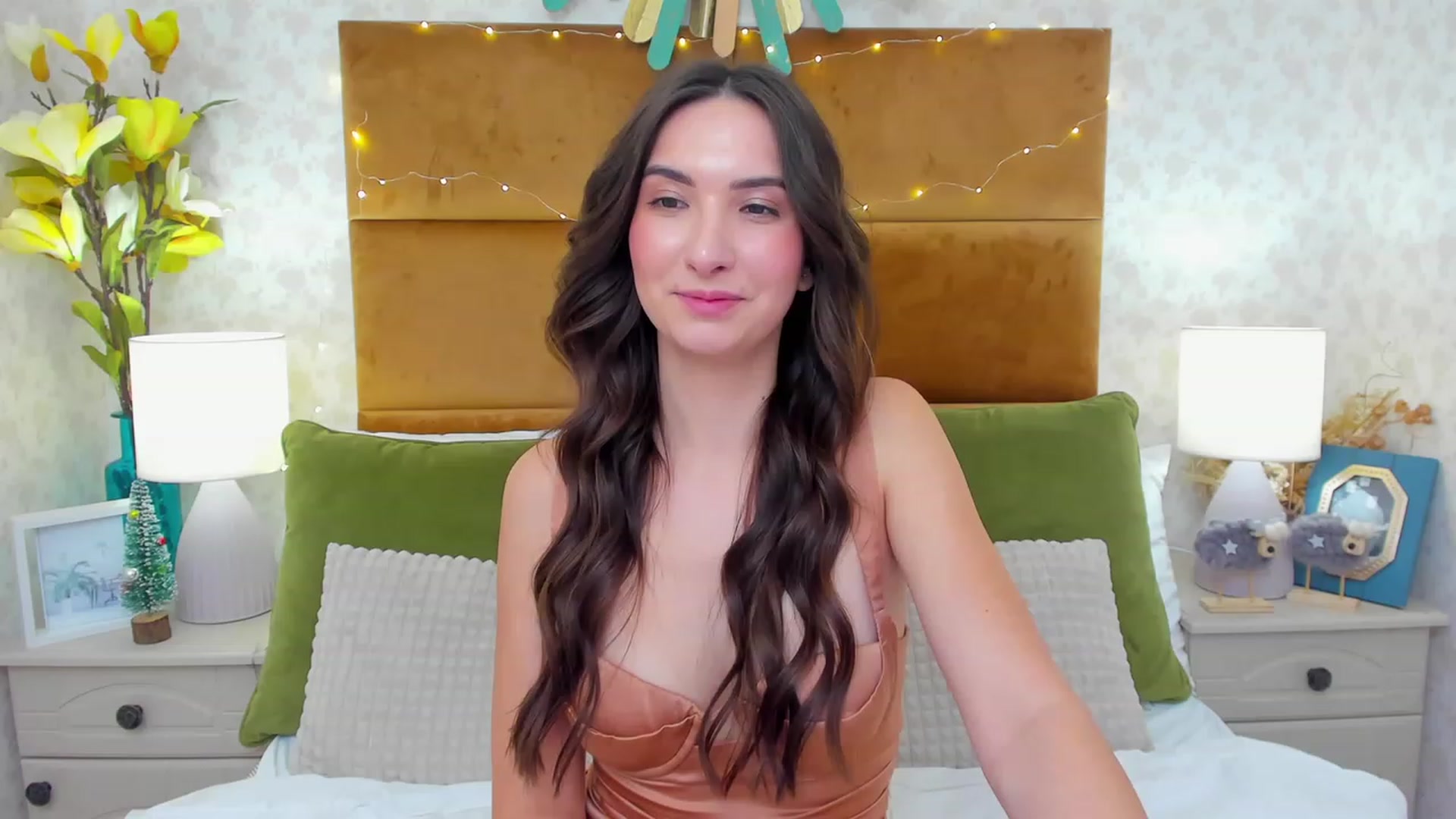 Gallery image thumbnail from KeliRose's myfreecams stream on, 12/17/2023, 19:56 image 20 of 20