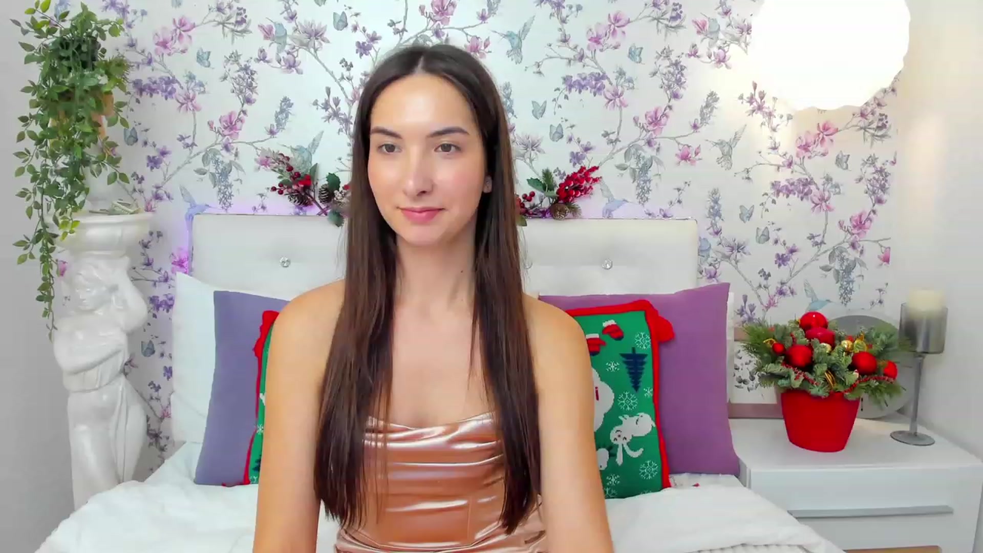 Gallery image thumbnail from KeliRose's myfreecams stream on, 12/18/2023, 18:04 image 1 of 20