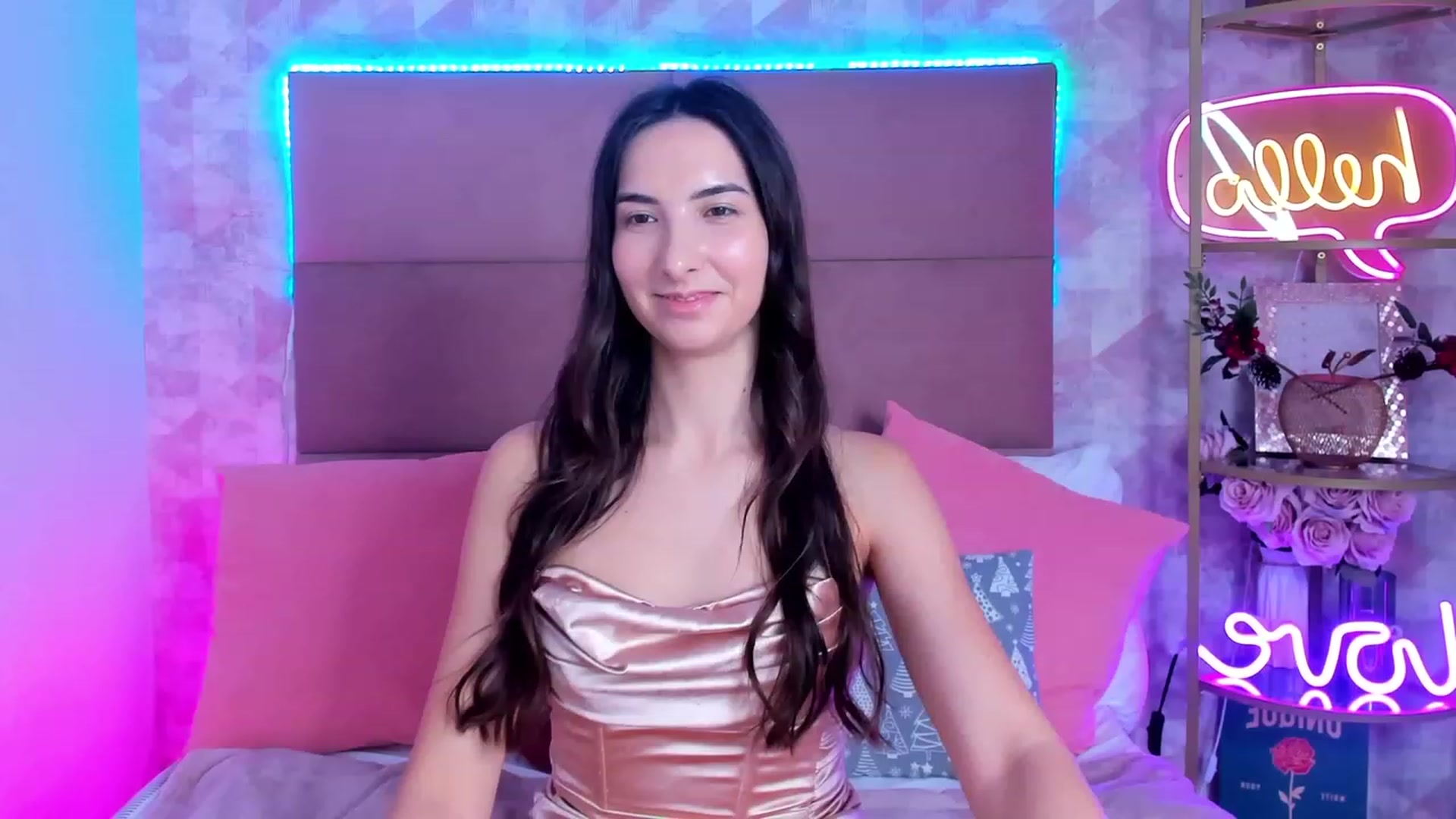 Gallery image thumbnail from KeliRose's myfreecams stream on, 12/22/2023, 19:38 image 8 of 20