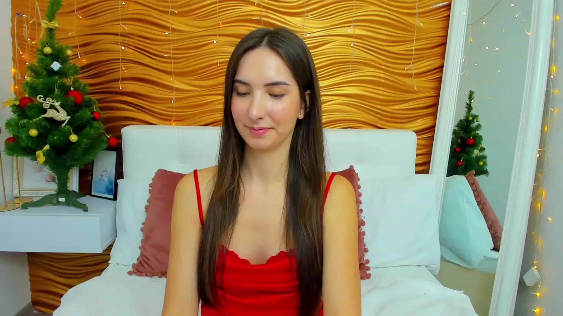 Gallery image thumbnail from KeliRose's myfreecams stream on, 12/26/2023, 13:44 image 6 of 20