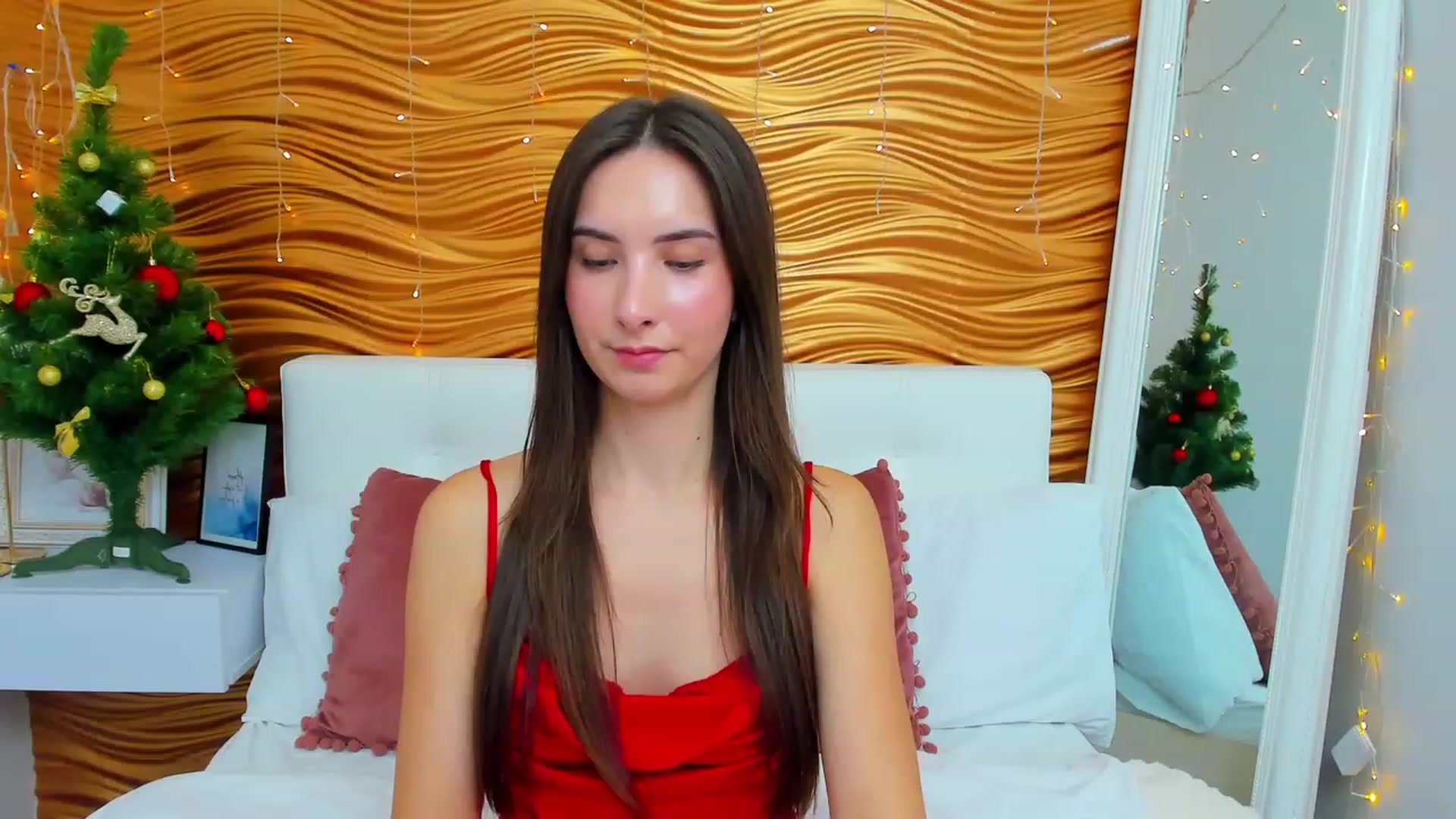 Gallery image thumbnail from KeliRose's myfreecams stream on, 12/26/2023, 16:12 image 20 of 20