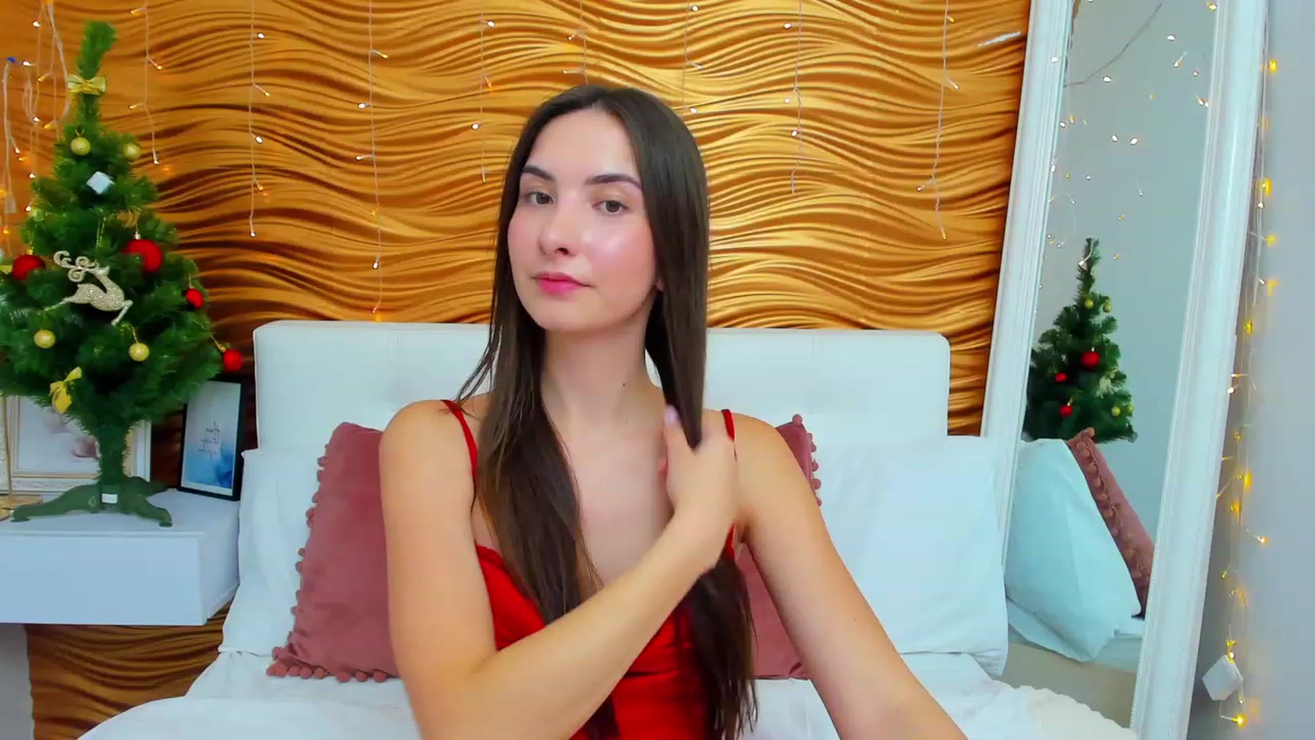 Gallery image thumbnail from KeliRose's myfreecams stream on, 12/26/2023, 16:12 image 14 of 20