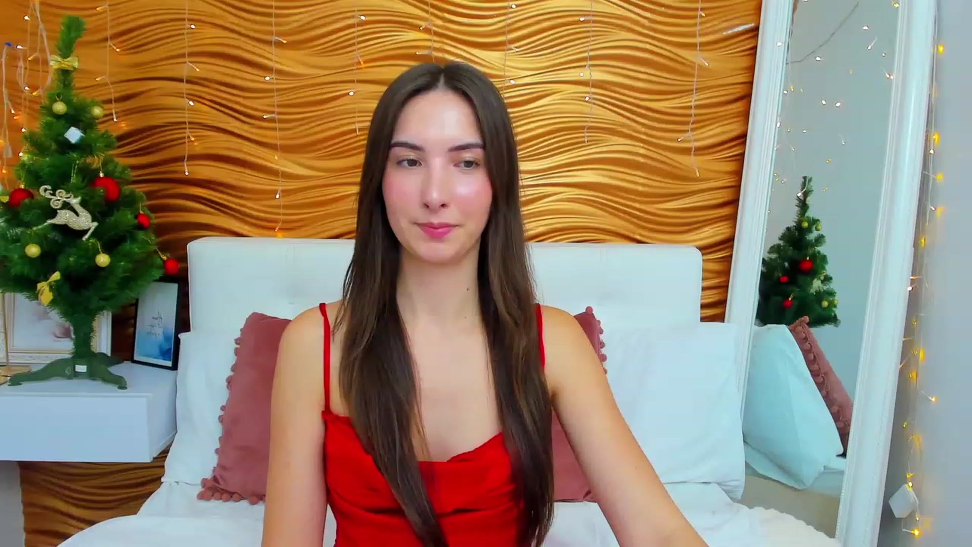 Gallery image thumbnail from KeliRose's myfreecams stream on, 12/26/2023, 16:12 image 15 of 20