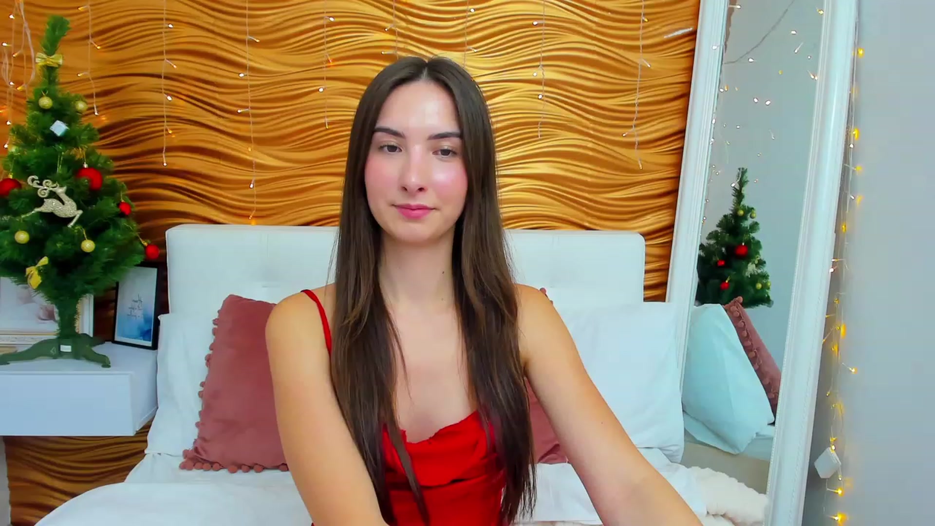 Gallery image thumbnail from KeliRose's myfreecams stream on, 12/26/2023, 16:12 image 8 of 20