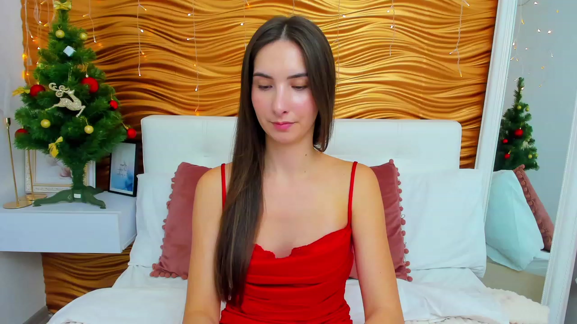 Gallery image thumbnail from KeliRose's myfreecams stream on, 12/26/2023, 17:24 image 12 of 20