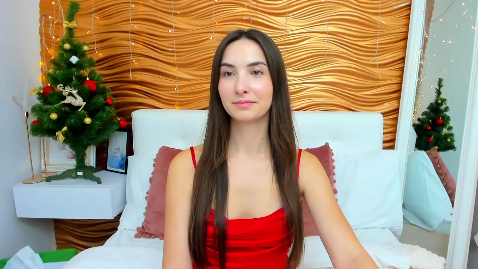 Gallery image thumbnail from KeliRose's myfreecams stream on, 12/26/2023, 18:07 image 7 of 20