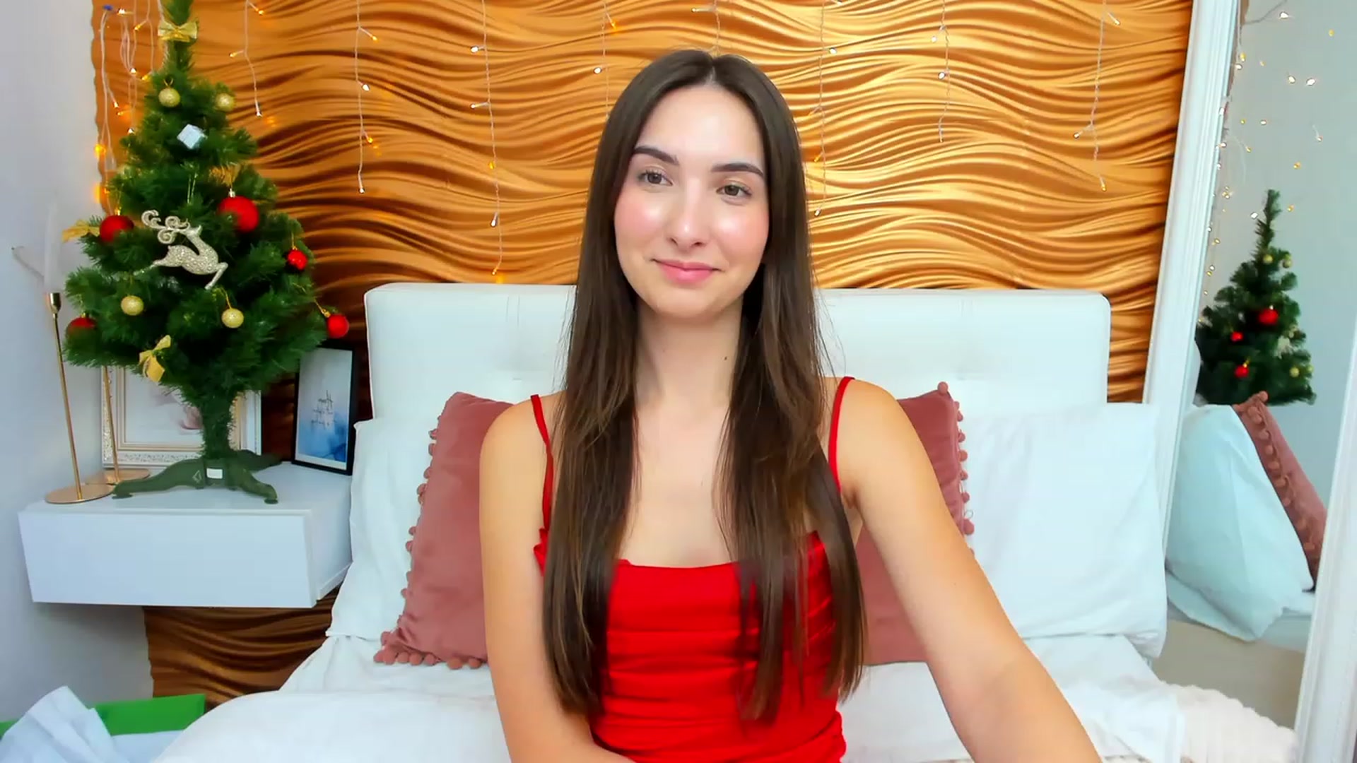 Gallery image thumbnail from KeliRose's myfreecams stream on, 12/26/2023, 18:07 image 18 of 20