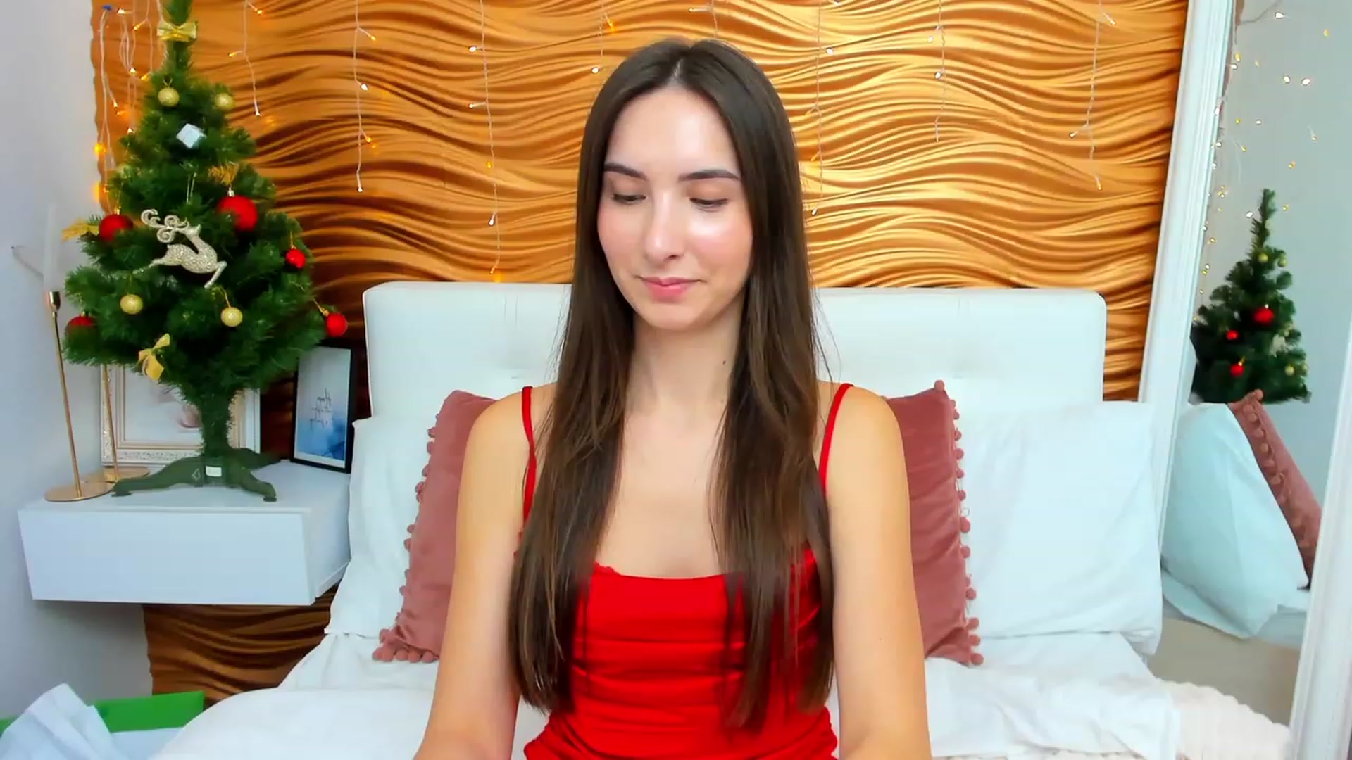 Gallery image thumbnail from KeliRose's myfreecams stream on, 12/26/2023, 18:07 image 19 of 20