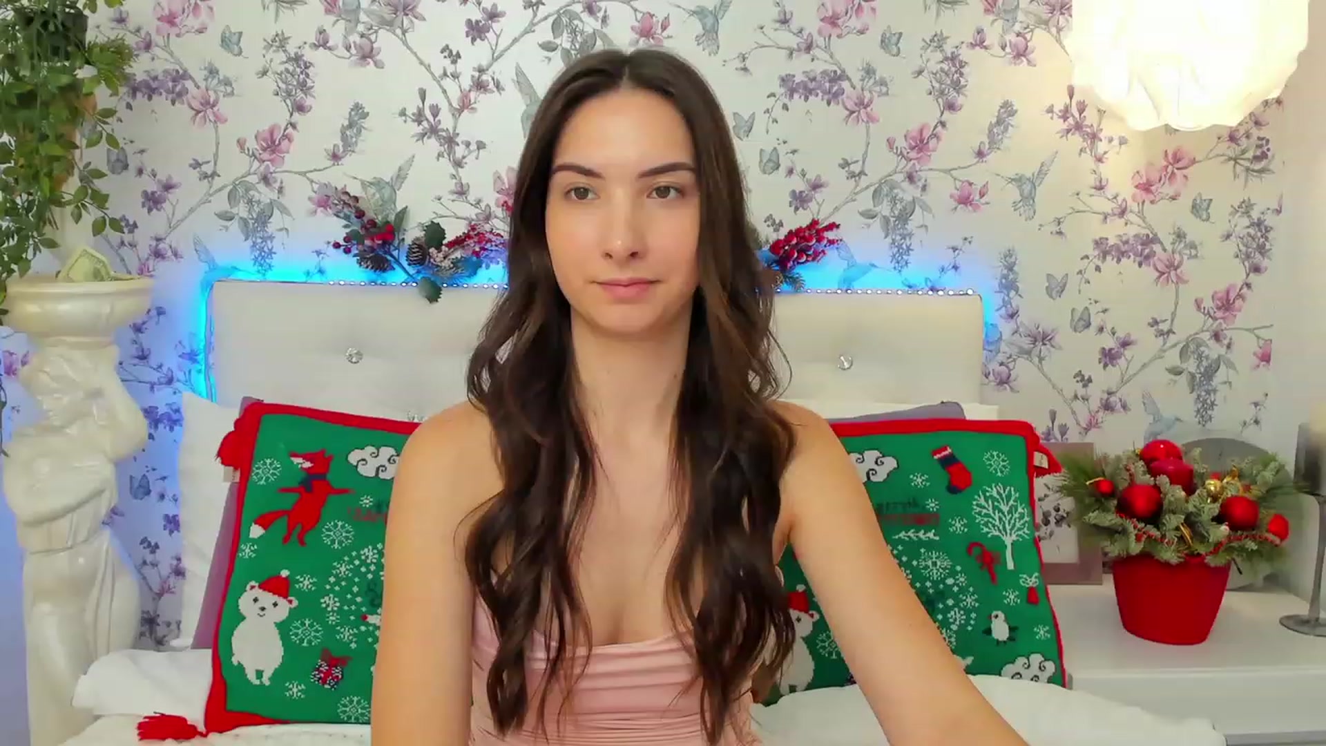 Gallery image thumbnail from KeliRose's myfreecams stream on, 12/28/2023, 09:02 image 2 of 20