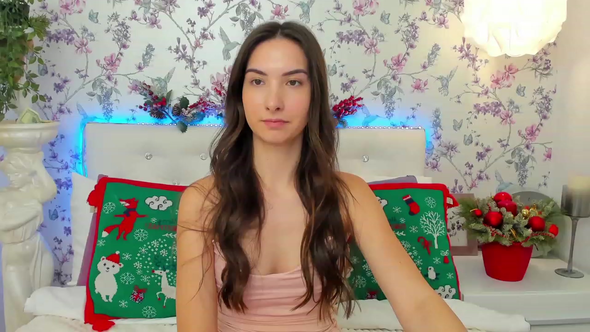 Gallery image thumbnail from KeliRose's myfreecams stream on, 12/28/2023, 09:19 image 6 of 20