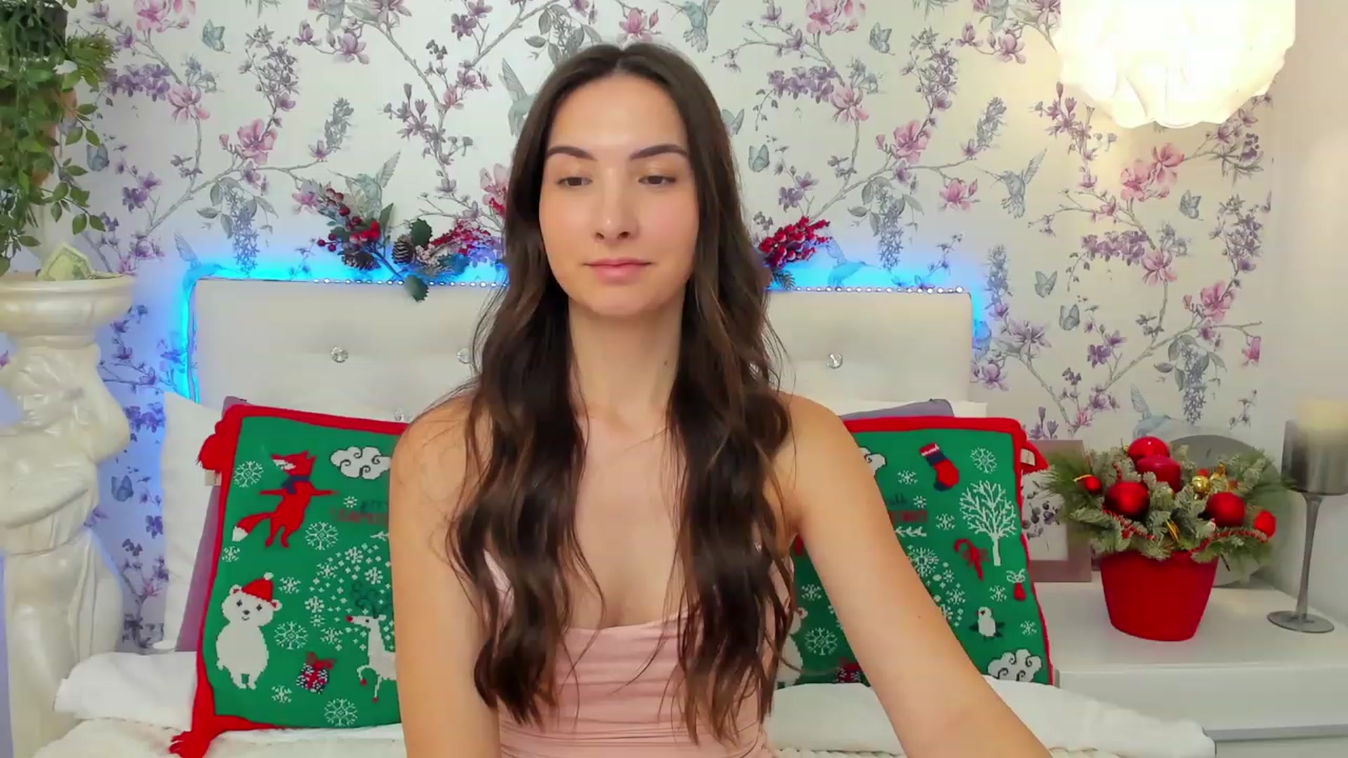 Gallery image thumbnail from KeliRose's myfreecams stream on, 12/28/2023, 09:19 image 20 of 20