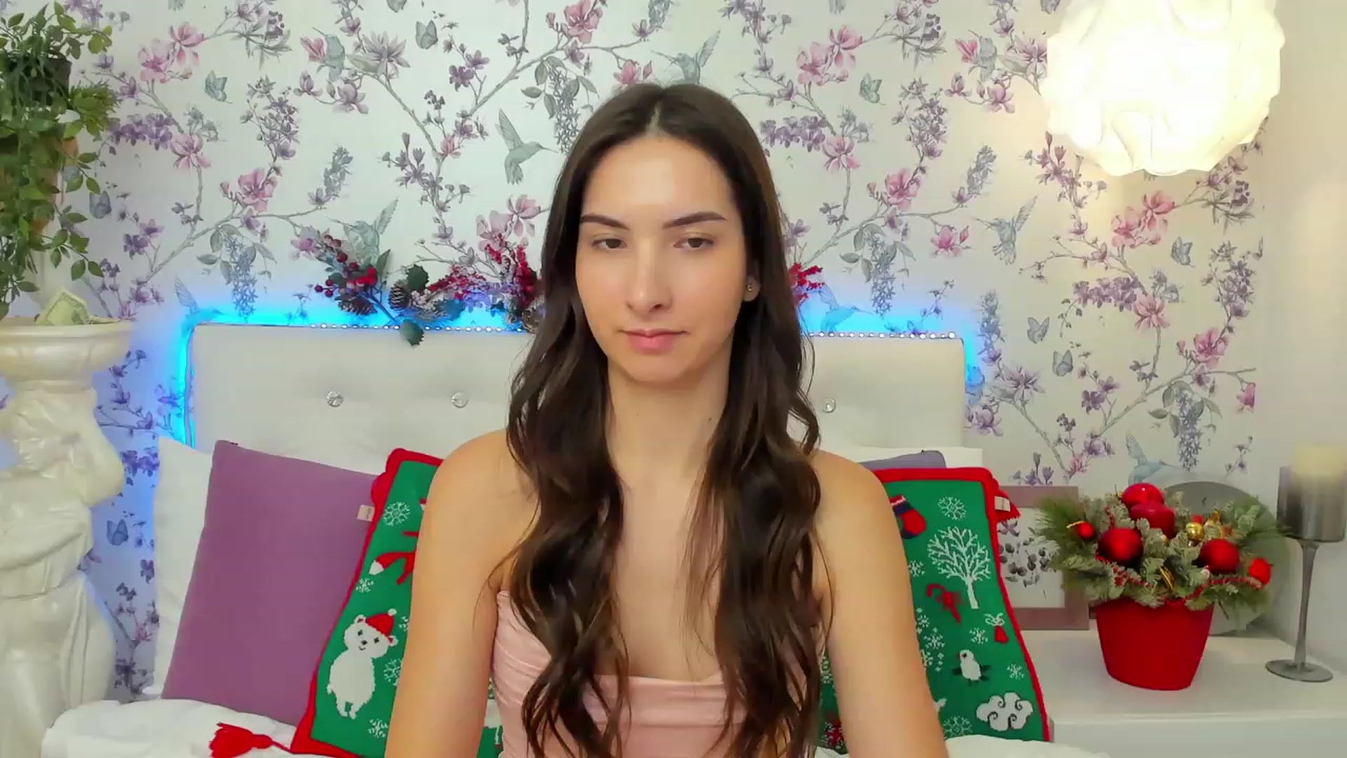Gallery image thumbnail from KeliRose's myfreecams stream on, 12/28/2023, 10:29 image 5 of 20