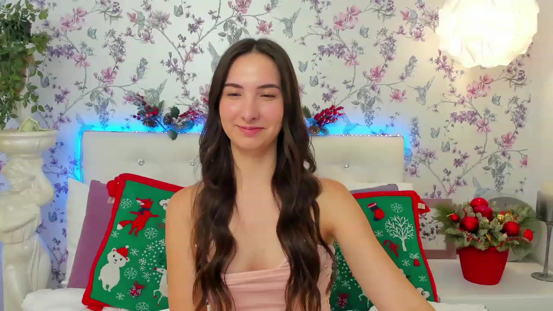 Gallery image thumbnail from KeliRose's myfreecams stream on, 12/28/2023, 12:54 image 16 of 20