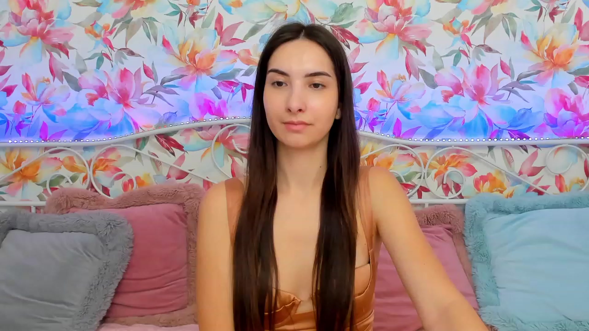 Gallery image thumbnail from KeliRose's myfreecams stream on, 12/29/2023, 10:06 image 3 of 20