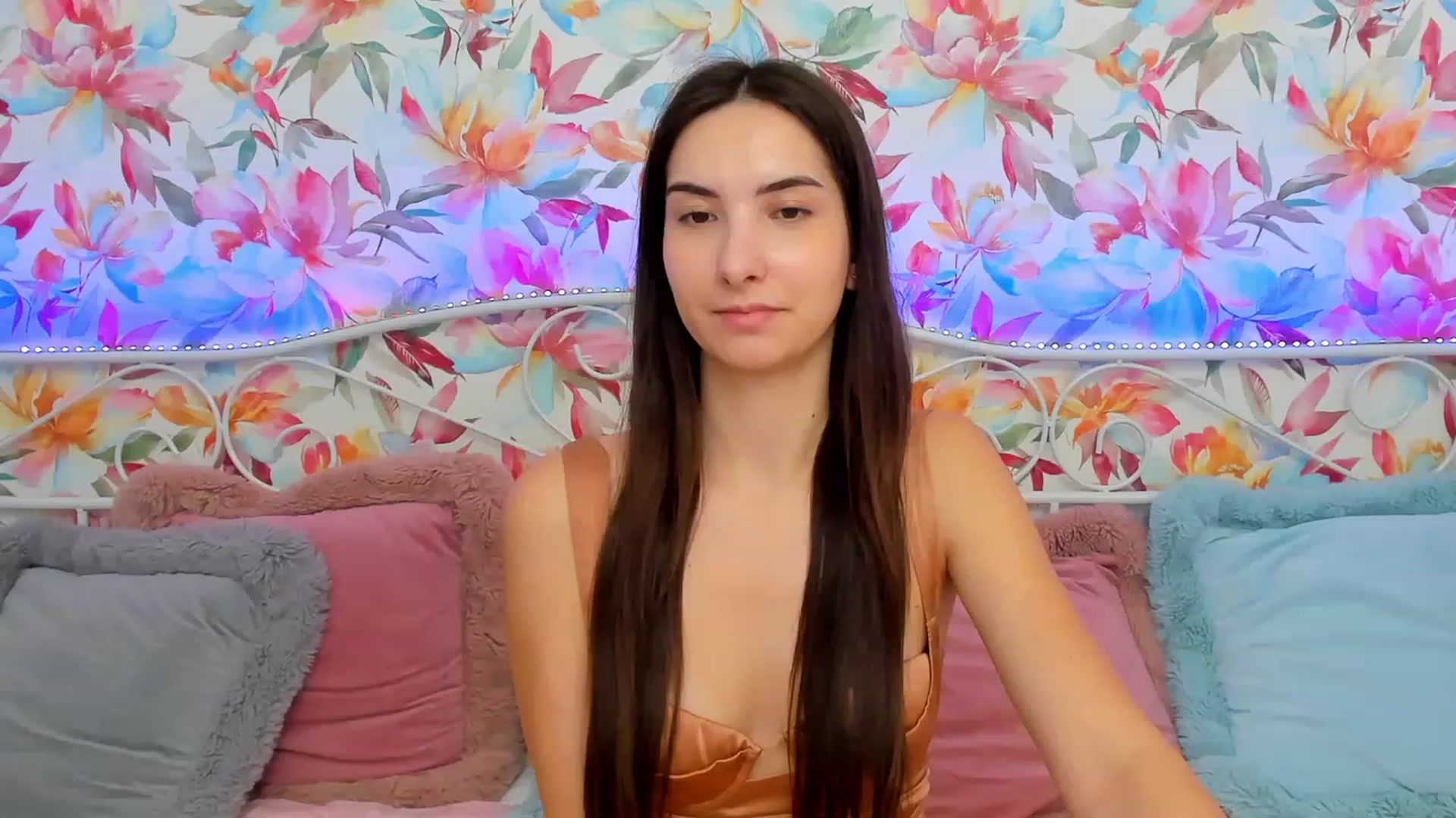 Gallery image thumbnail from KeliRose's myfreecams stream on, 12/29/2023, 10:06 image 5 of 20