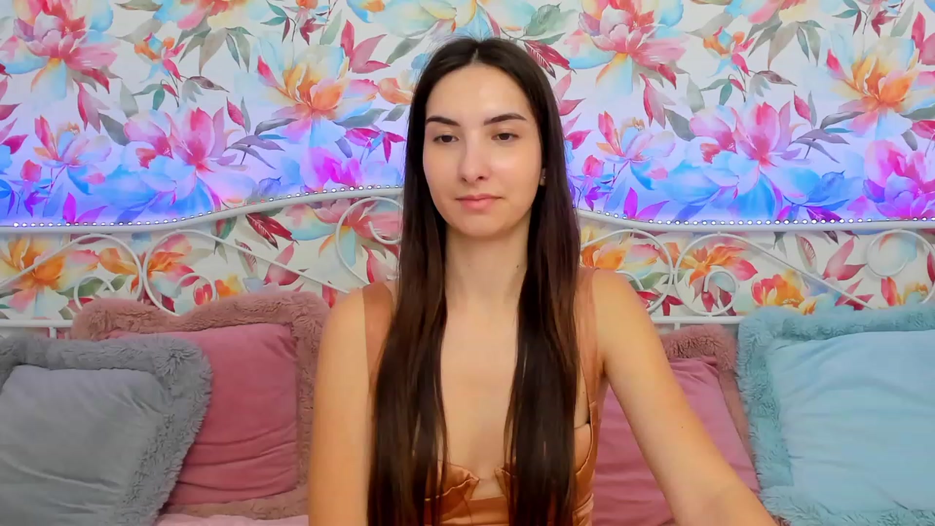 Gallery image thumbnail from KeliRose's myfreecams stream on, 12/29/2023, 10:06 image 4 of 20