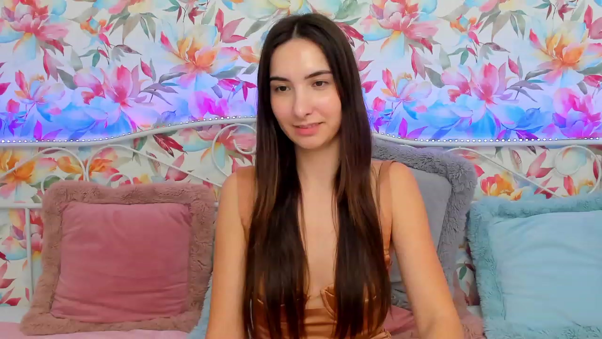 Gallery image thumbnail from KeliRose's myfreecams stream on, 12/29/2023, 12:59 image 12 of 20