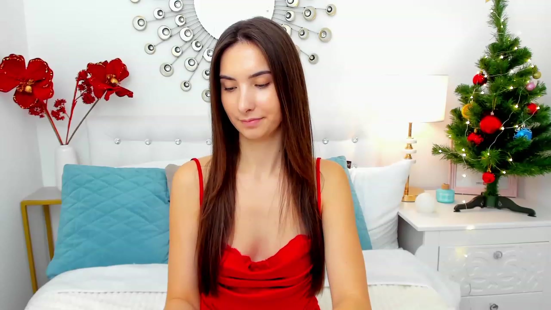 Gallery image thumbnail from KeliRose's myfreecams stream on, 01/05/2024, 14:44 image 17 of 20