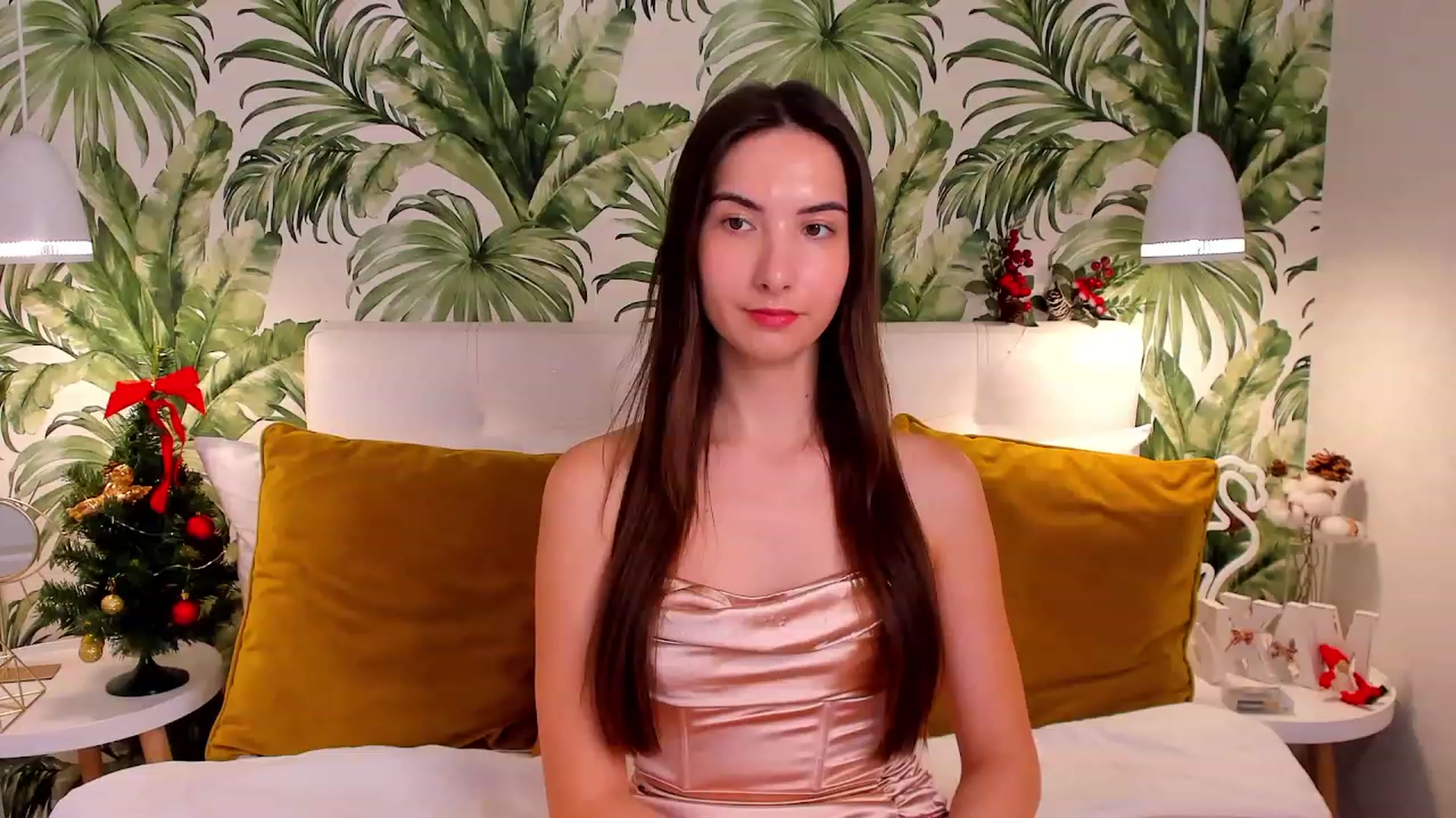 Gallery image thumbnail from KeliRose's myfreecams stream on, 01/07/2024, 10:12 image 12 of 20