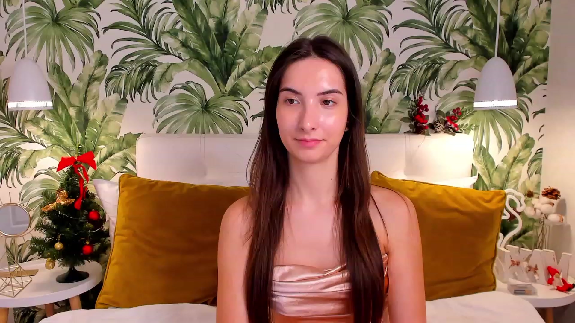 Gallery image thumbnail from KeliRose's myfreecams stream on, 01/07/2024, 12:21 image 8 of 20