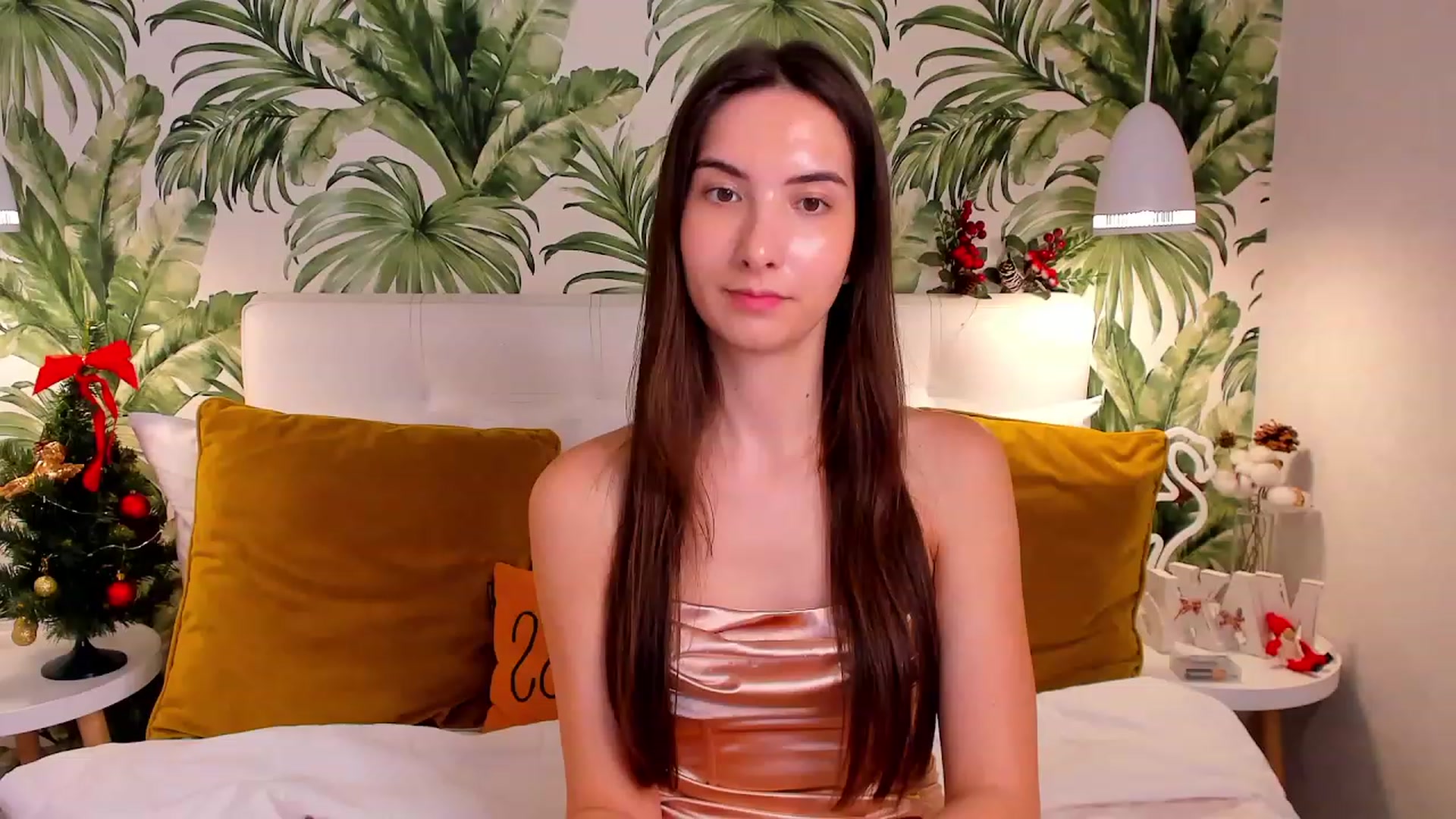 Gallery image thumbnail from KeliRose's myfreecams stream on, 01/07/2024, 12:56 image 10 of 20