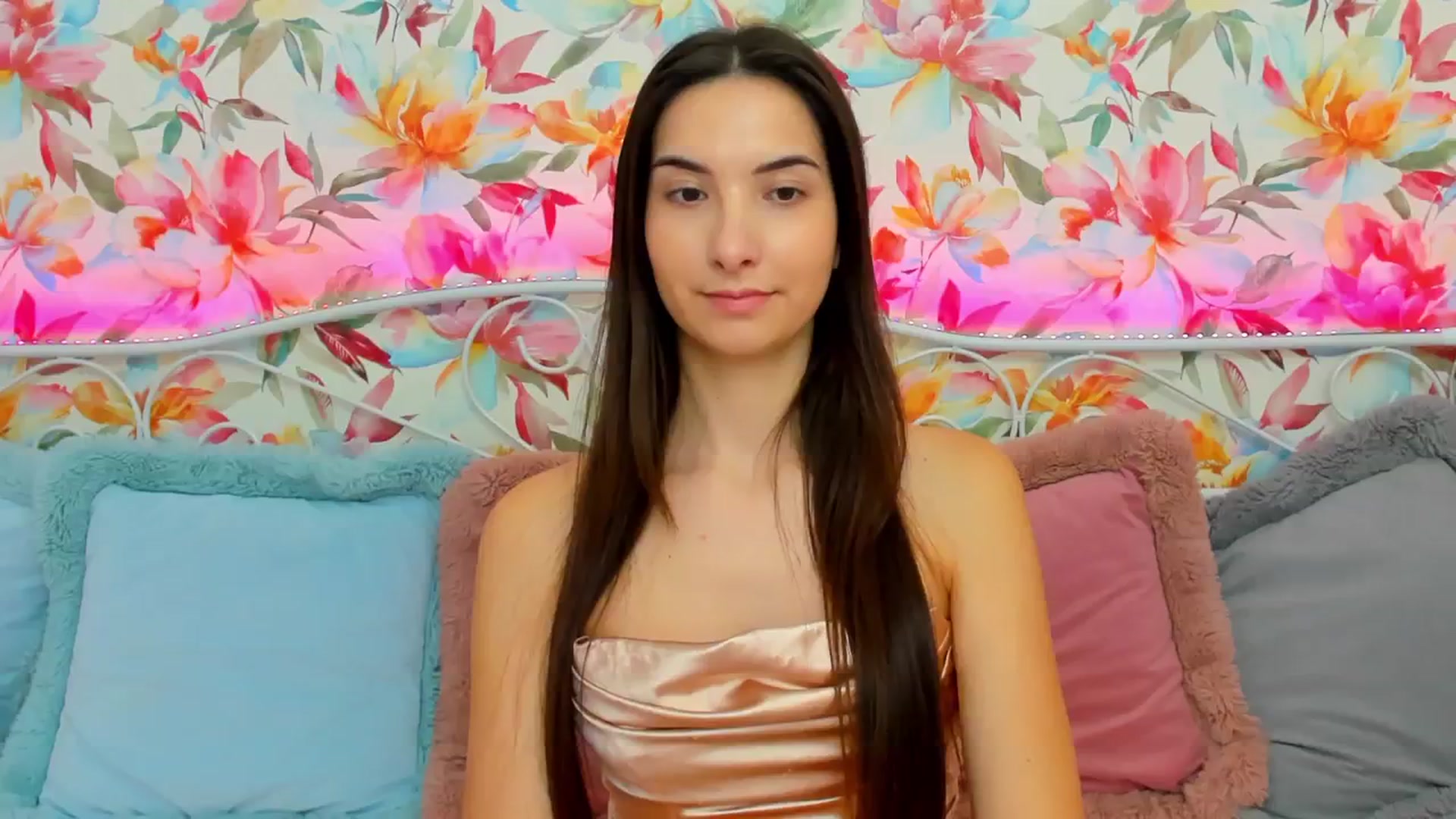 Gallery image thumbnail from KeliRose's myfreecams stream on, 01/20/2024, 12:37 image 15 of 20