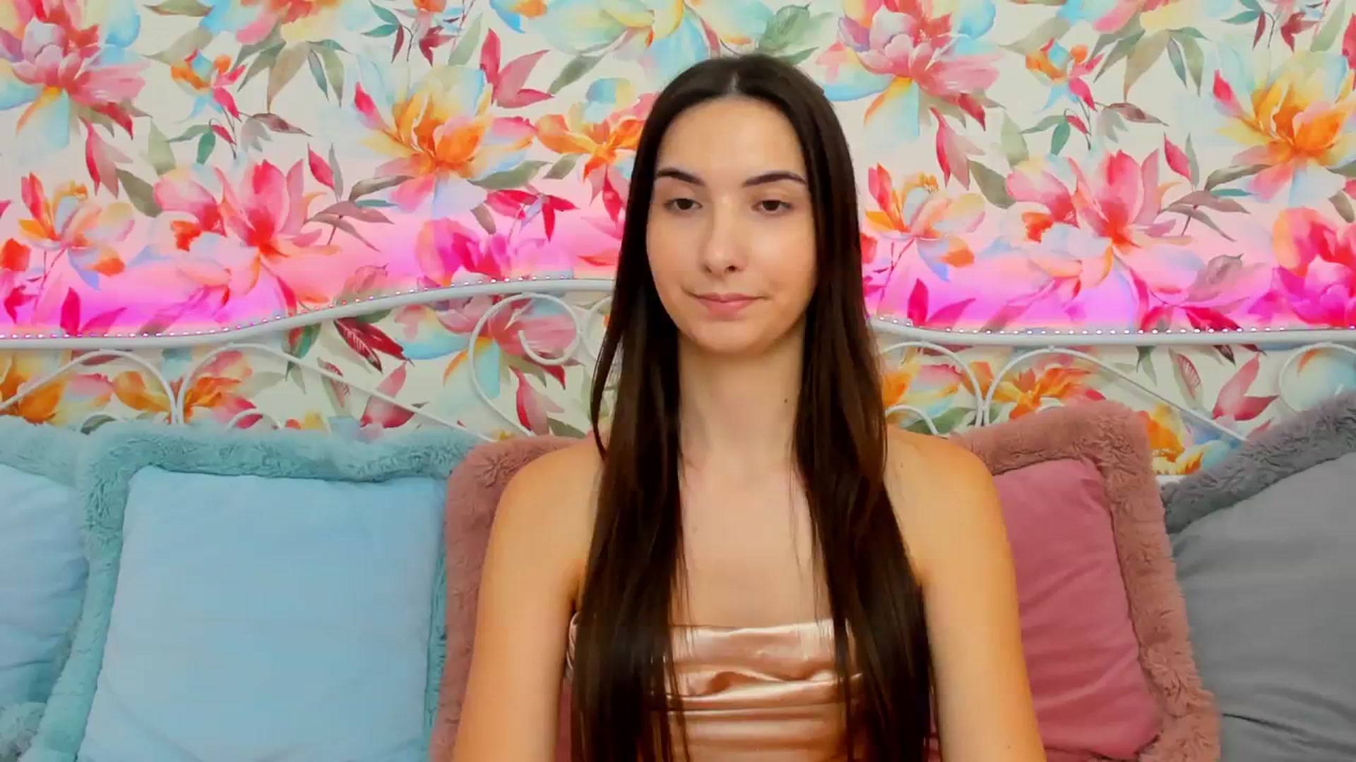 Gallery image thumbnail from KeliRose's myfreecams stream on, 01/20/2024, 12:37 image 5 of 20