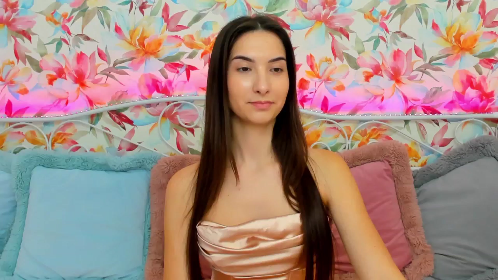 Gallery image thumbnail from KeliRose's myfreecams stream on, 01/20/2024, 12:57 image 2 of 20