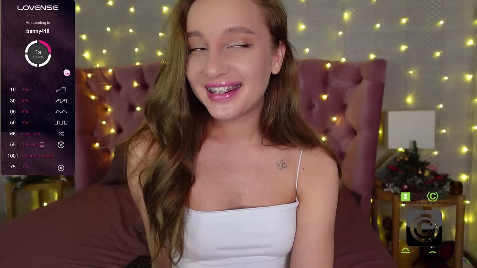 Gallery image thumbnail from KellieOverbey's myfreecams stream on, 12/27/2023, 09:35 image 6 of 20