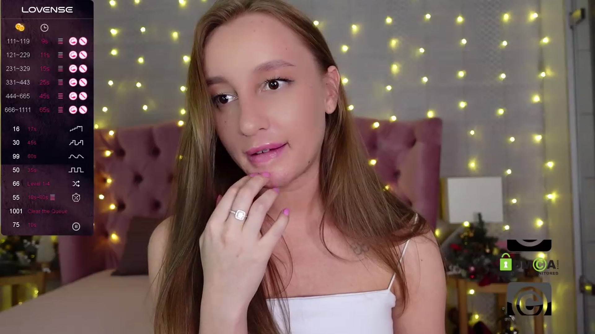 Gallery image thumbnail from KellieOverbey's myfreecams stream on, 12/28/2023, 12:31 image 10 of 20