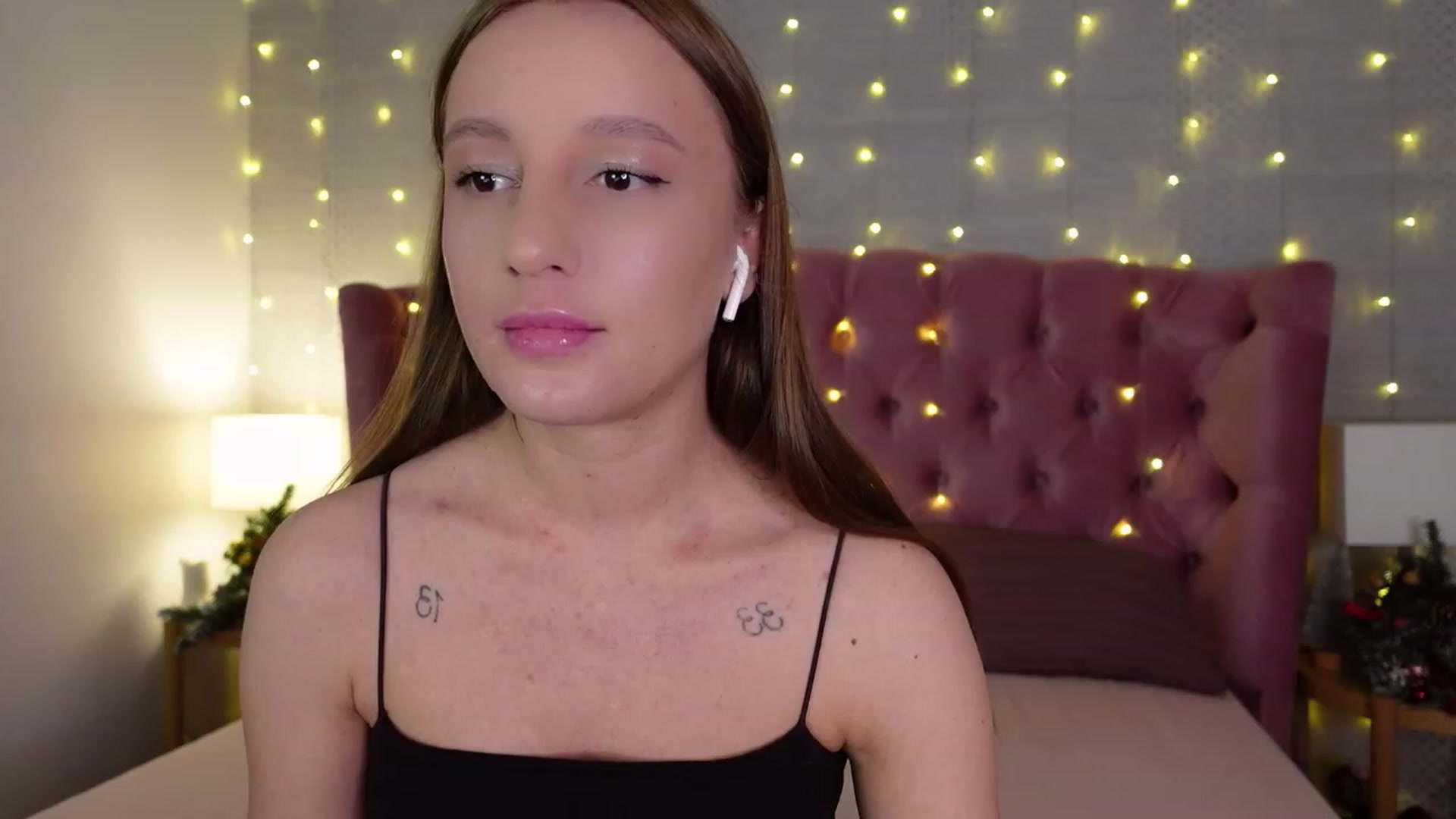 Gallery image thumbnail from KellieOverbey's myfreecams stream on, 01/02/2024, 11:17 image 2 of 20