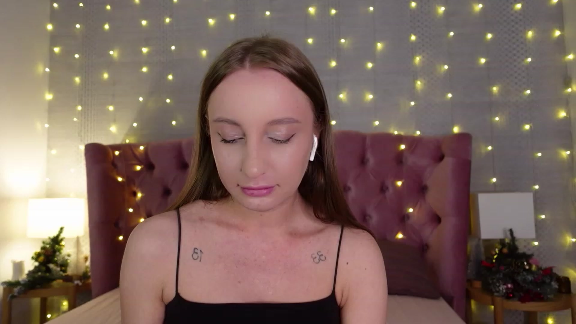 Gallery image thumbnail from KellieOverbey's myfreecams stream on, 01/02/2024, 11:17 image 6 of 20