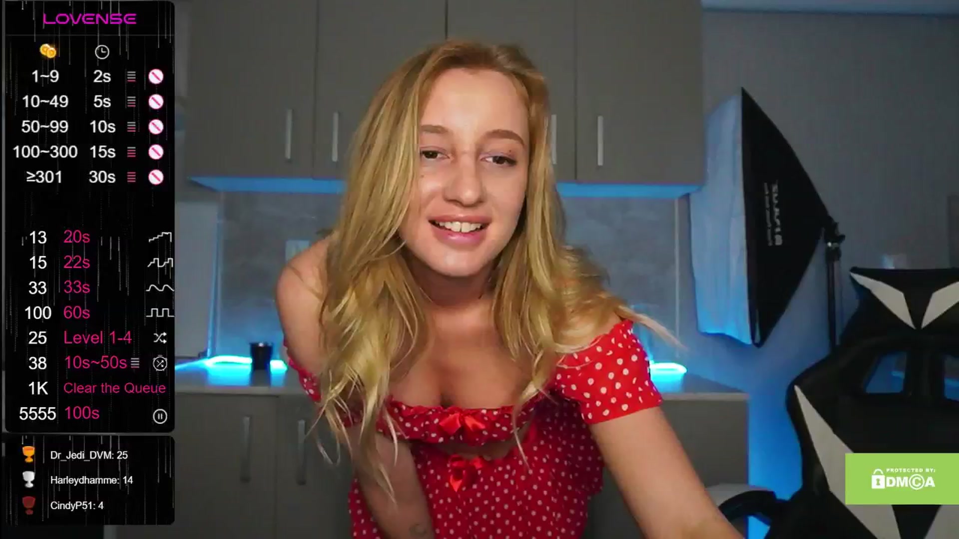 Gallery image thumbnail from KellieOverbey's myfreecams stream on, 09/16/2024, 11:03 image 20 of 20