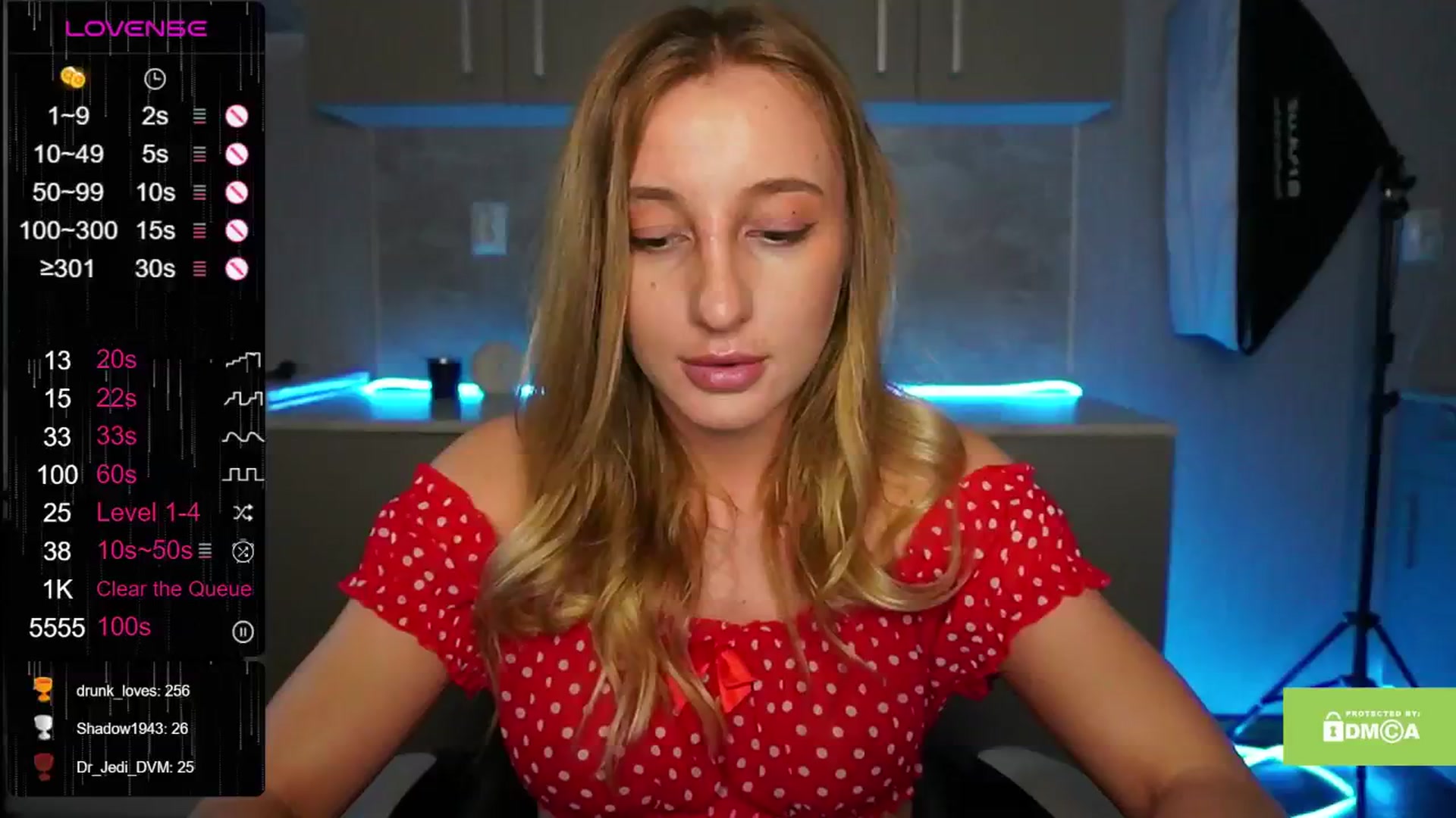 Gallery image thumbnail from KellieOverbey's myfreecams stream on, 09/16/2024, 13:57 image 18 of 20
