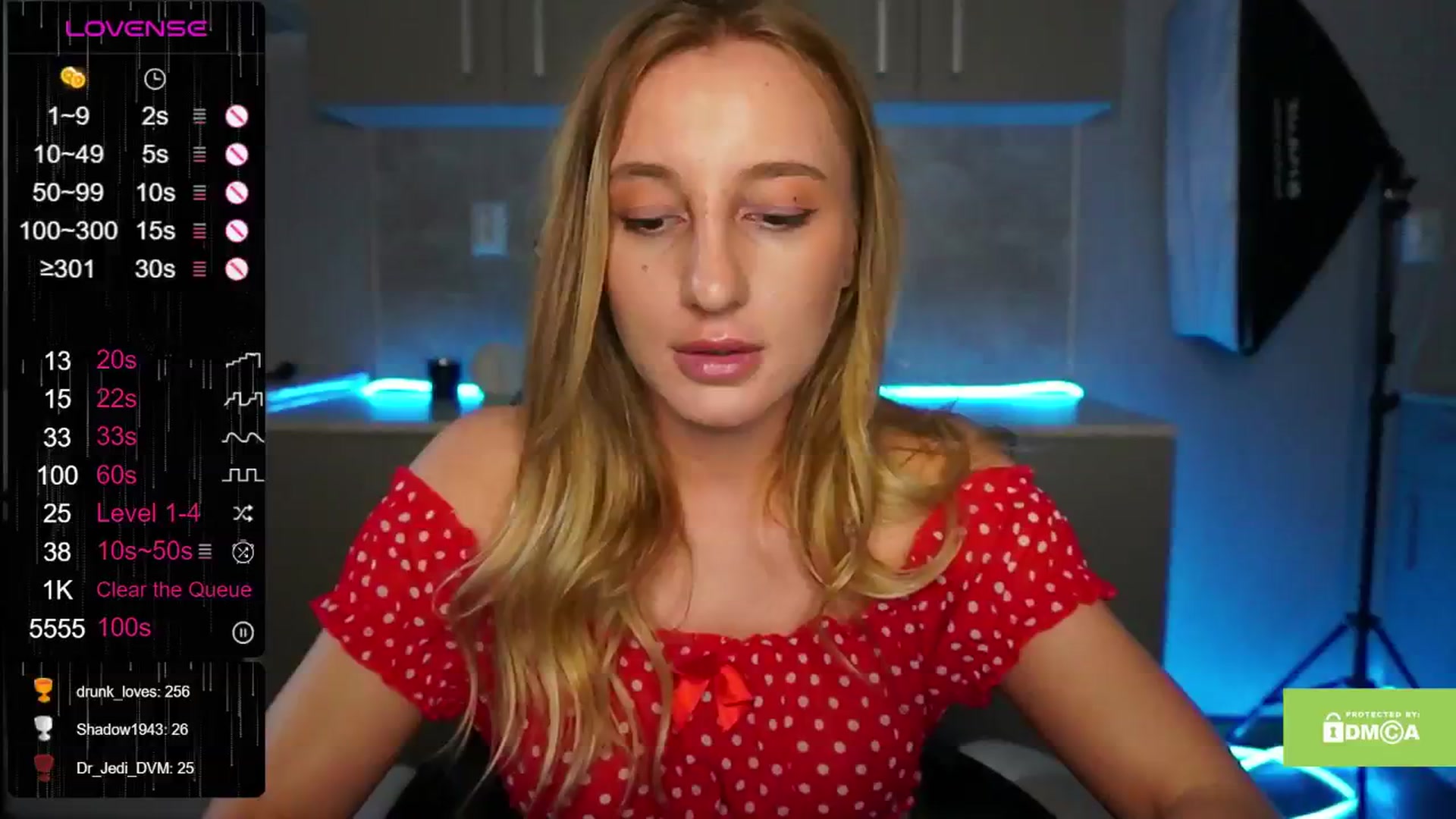 Gallery image thumbnail from KellieOverbey's myfreecams stream on, 09/16/2024, 13:57 image 14 of 20