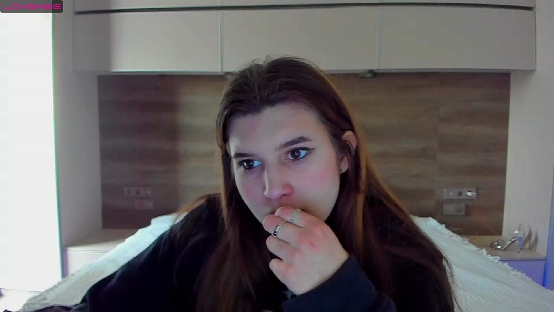 Gallery image thumbnail from Kellie_Barry's myfreecams stream on, 03/05/2023, 09:17 image 14 of 20
