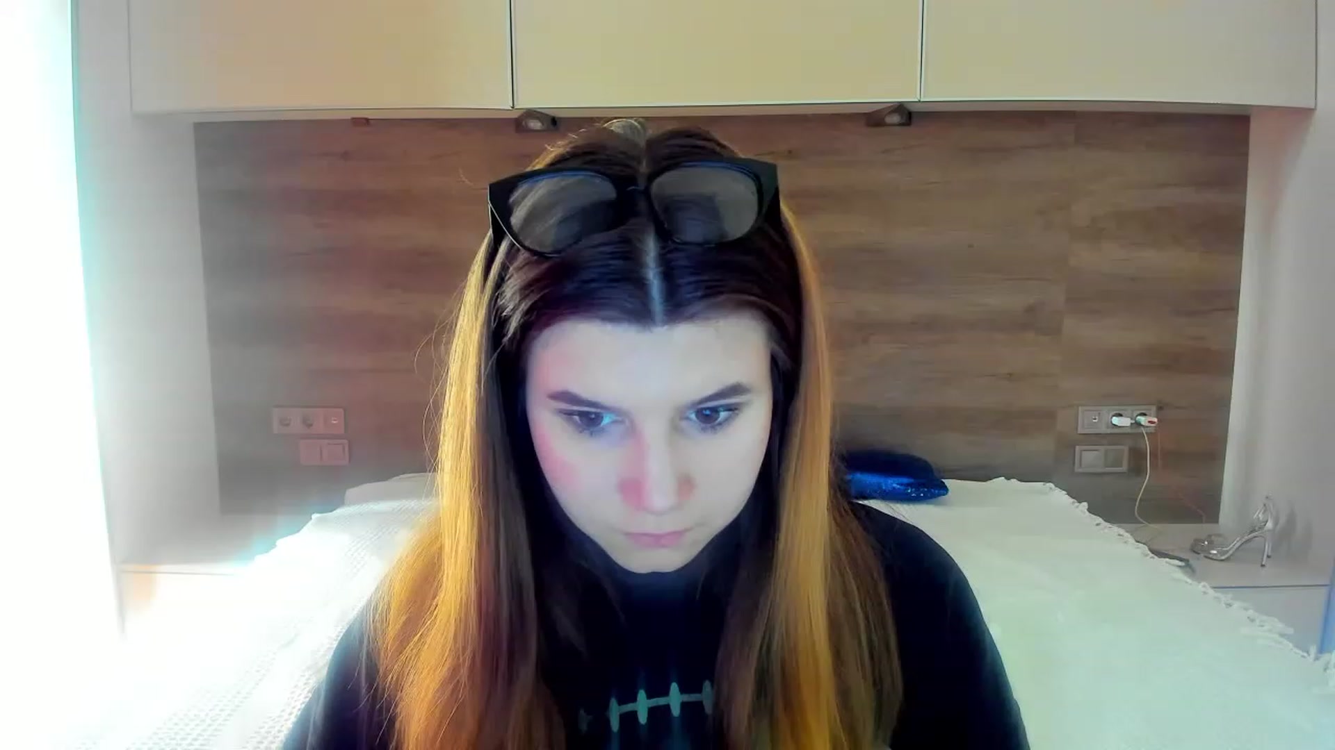 Gallery image thumbnail from Kellie_Barry's myfreecams stream on, 03/05/2023, 12:21 image 18 of 20
