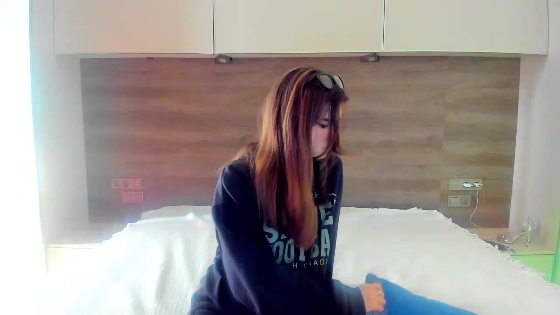 Gallery image thumbnail from Kellie_Barry's myfreecams stream on, 03/05/2023, 12:21 image 2 of 20