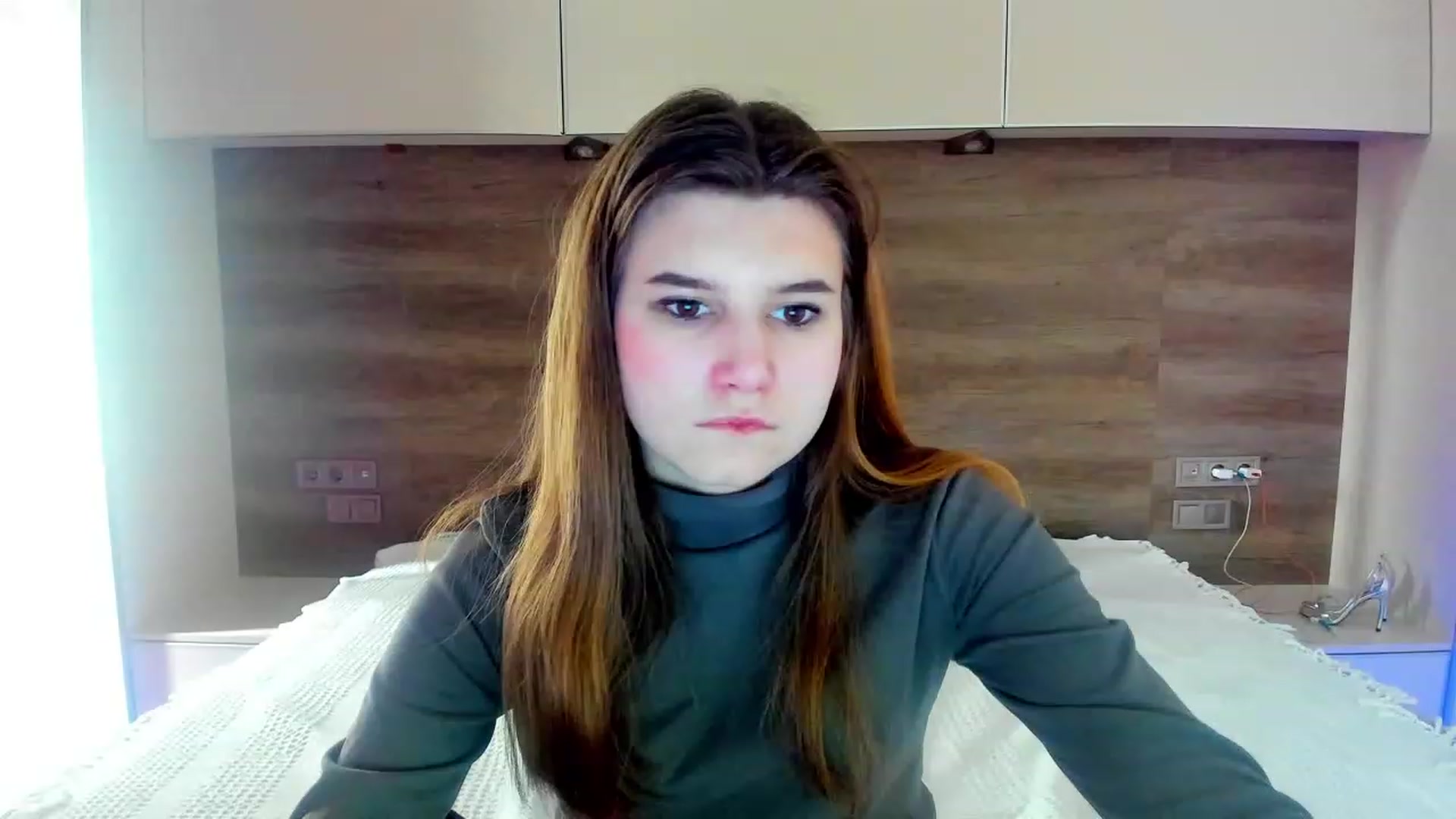 Gallery image thumbnail from Kellie_Barry's myfreecams stream on, 03/05/2023, 12:52 image 11 of 20