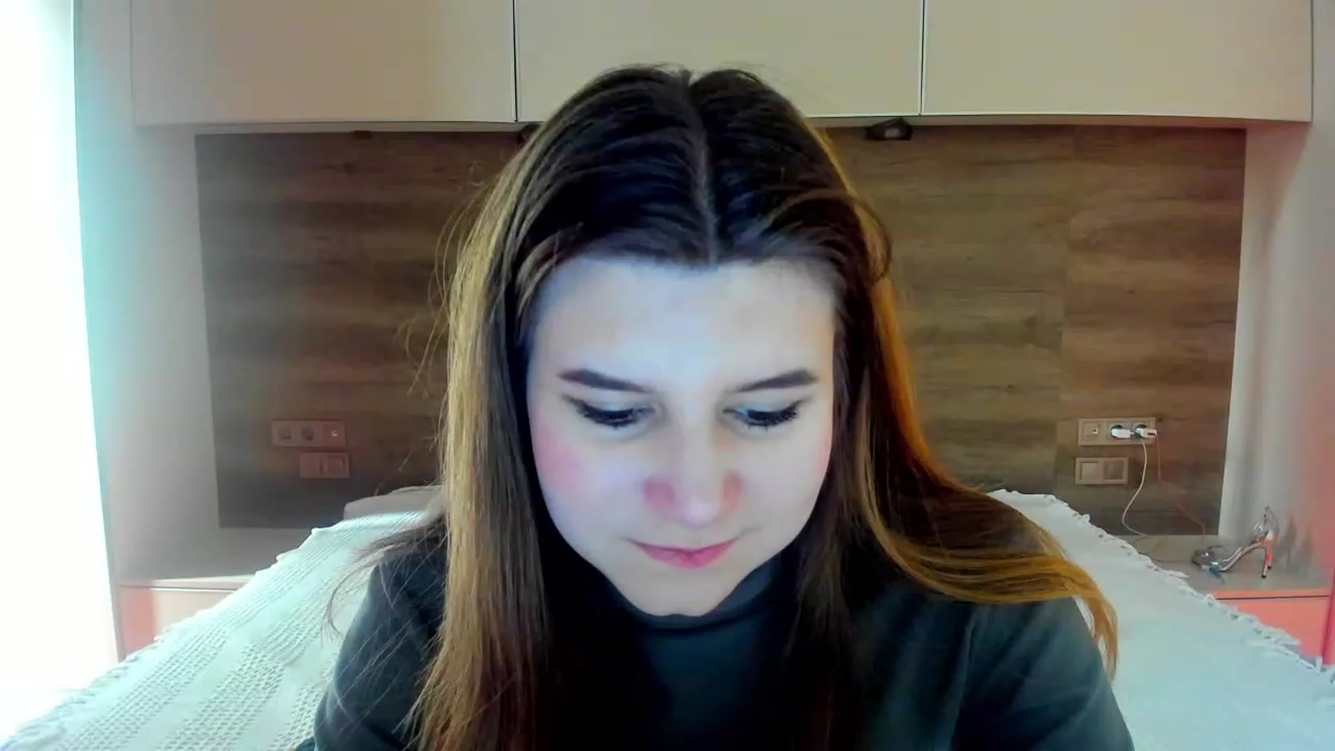 Gallery image thumbnail from Kellie_Barry's myfreecams stream on, 03/05/2023, 12:52 image 13 of 20