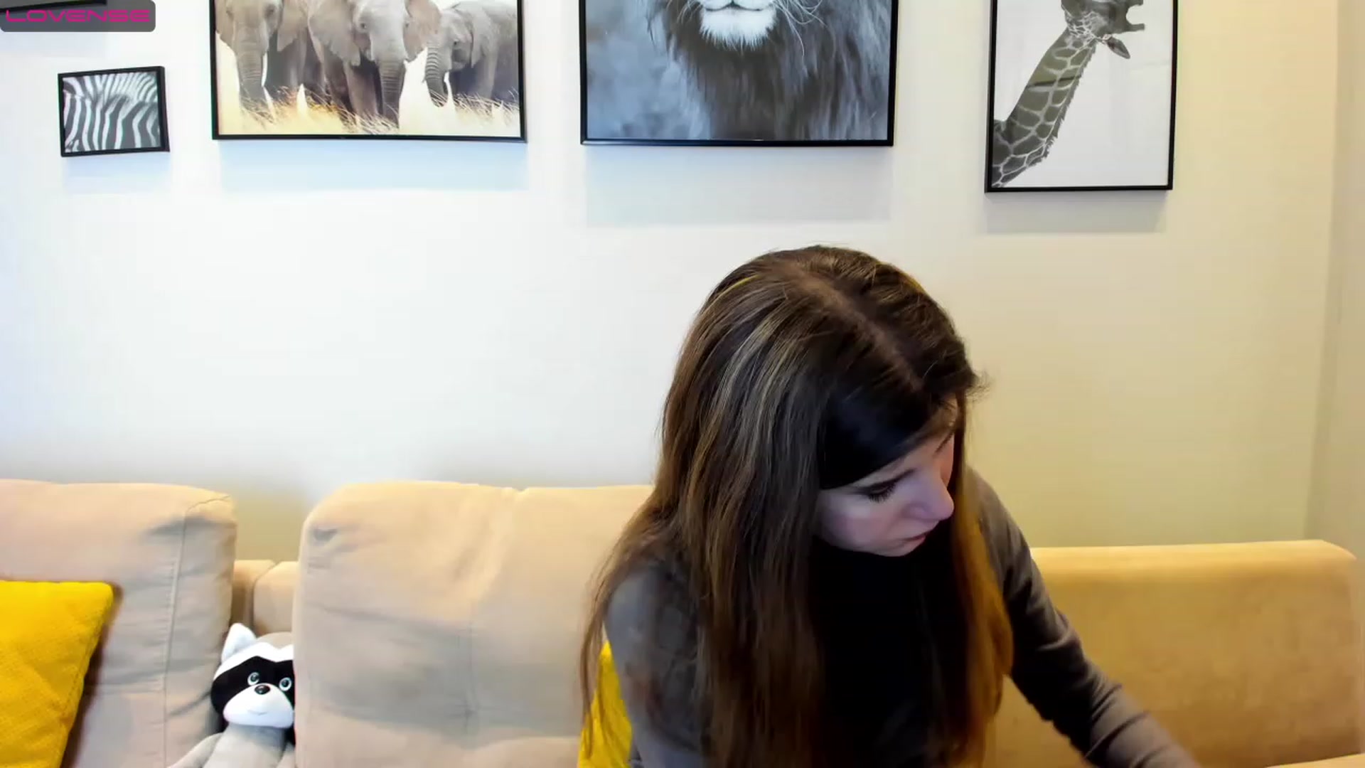 Gallery image thumbnail from Kellie_Barry's myfreecams stream on, 03/06/2023, 14:47 image 4 of 20