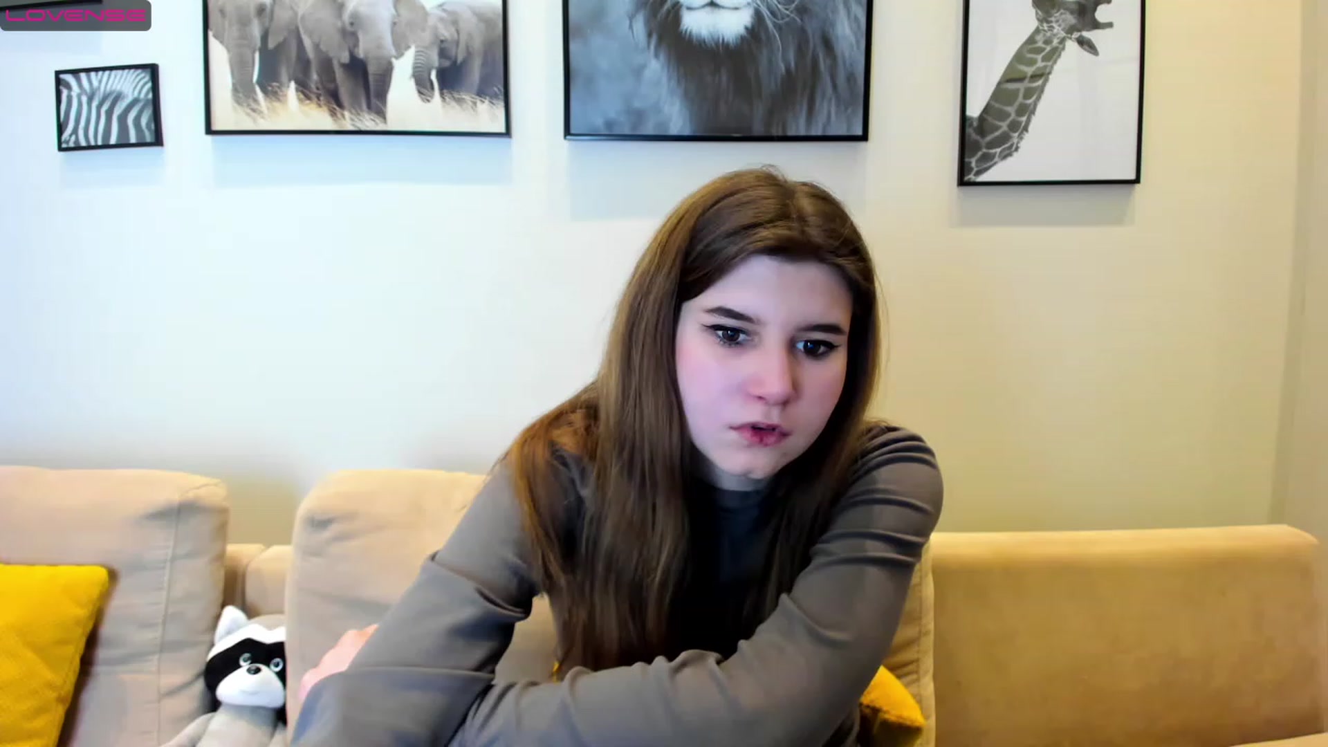 Gallery image thumbnail from Kellie_Barry's myfreecams stream on, 03/06/2023, 14:47 image 1 of 20