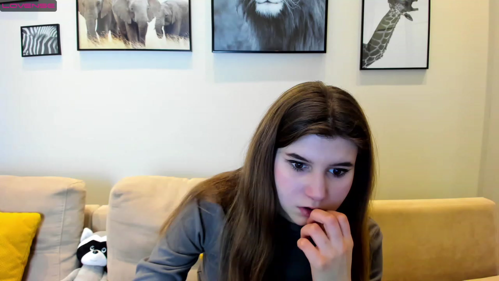 Gallery image thumbnail from Kellie_Barry's myfreecams stream on, 03/06/2023, 14:47 image 2 of 20